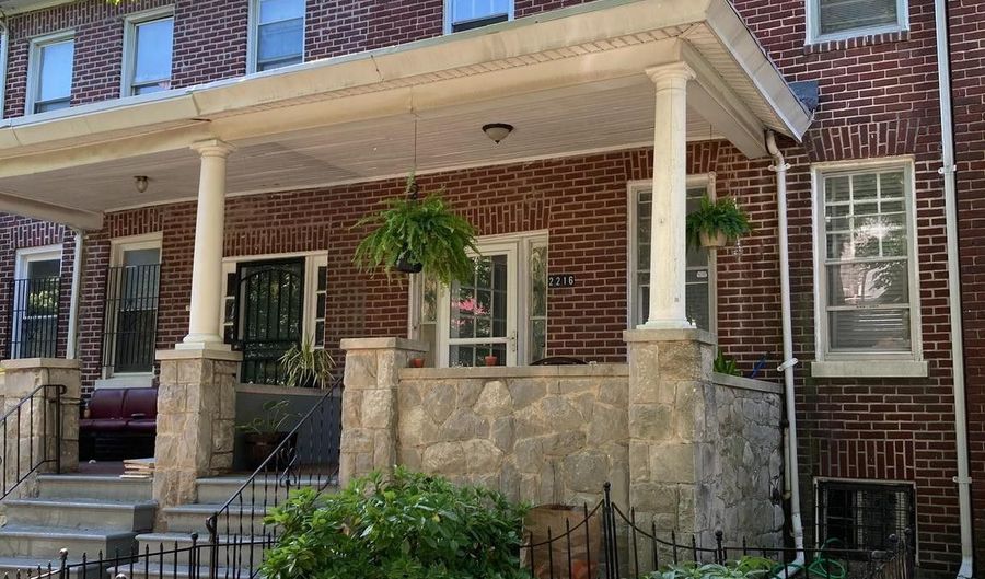2216 WHITTIER Ave, Baltimore, MD 21217 - 5 Beds, 2 Bath