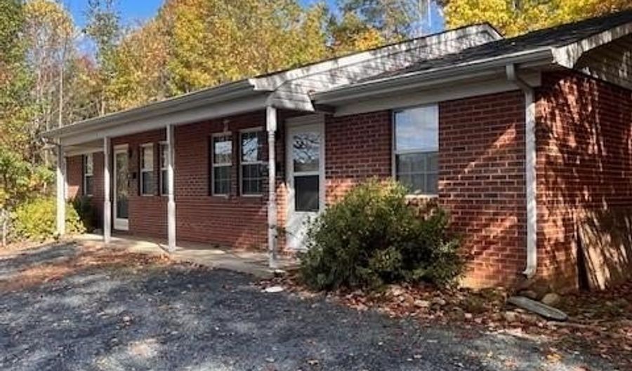 516 And 518 Peachtree St, Asheboro, NC 27203 - 4 Beds, 0 Bath
