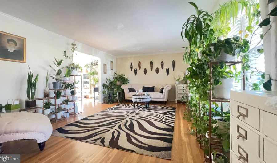 3201 CASTLELEIGH Rd, Beltsville, MD 20705 - 4 Beds, 4 Bath