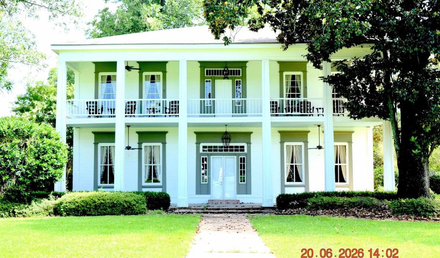 5868 MER ROUGE Rd, Bastrop, LA 71220 - 4 Beds, 2 Bath