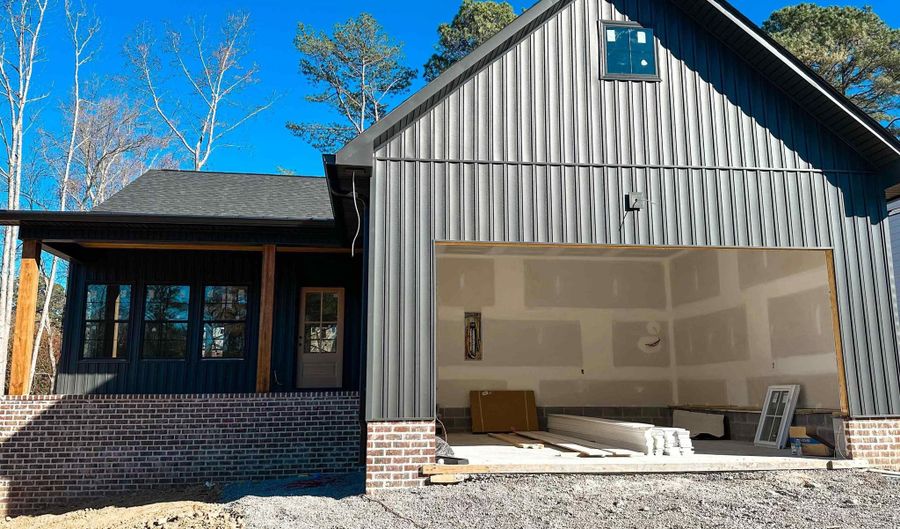 872 1st Way NE, Arab, AL 35016 - 3 Beds, 2 Bath