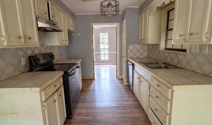 142 Dogwood Cir, Brandon, MS 39047 - 3 Beds, 2 Bath