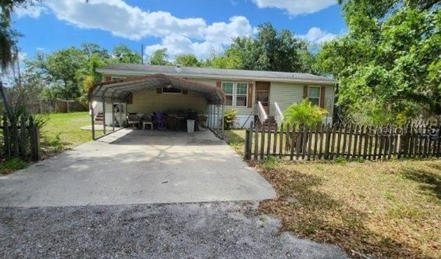 114 SINGLETON Ave, Arcadia, FL 34266 - 3 Beds, 2 Bath