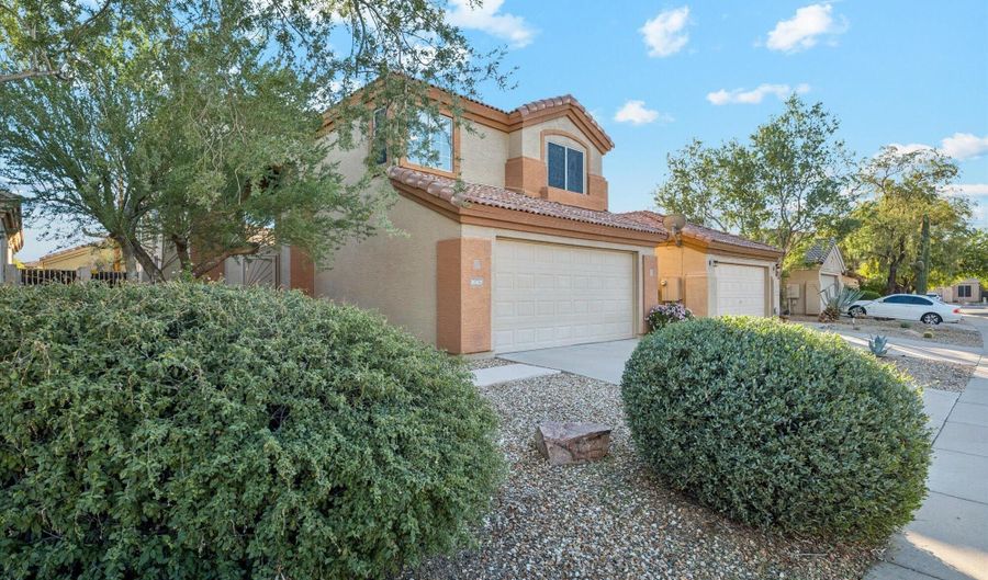 30417 N 42ND Pl, Cave Creek, AZ 85331 - 4 Beds, 2 Bath