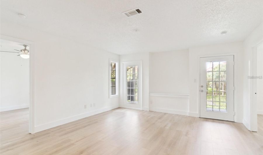 241 AFTON Sq 102, Altamonte Springs, FL 32714 - 2 Beds, 2 Bath