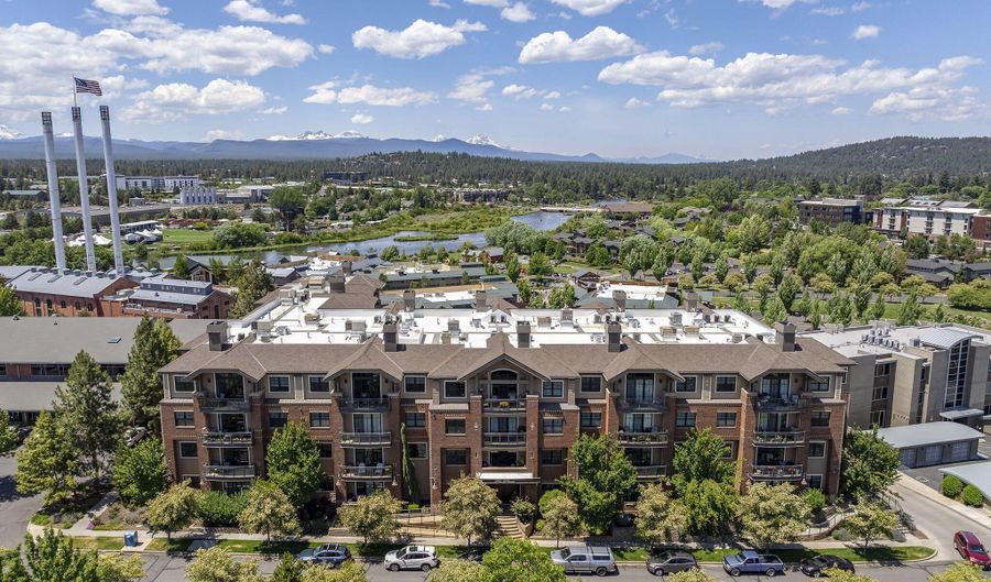 363 SW Bluff Dr 101, Bend, OR 97702 - 2 Beds, 2 Bath