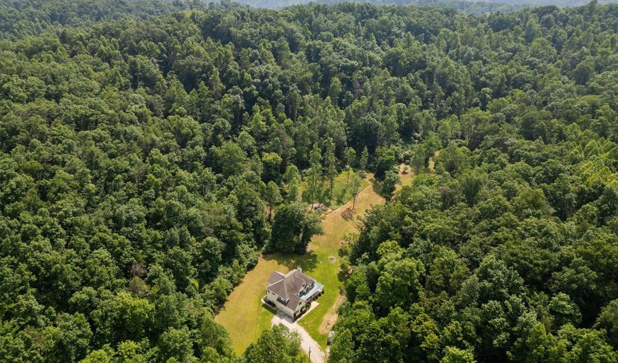 445 Fudges Creek Rd, Barboursville, WV 25504 - 6 Beds, 5 Bath