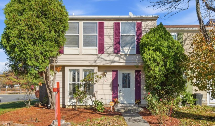 2827 NESTOR Ct, Bowie, MD 20716 - 3 Beds, 2 Bath