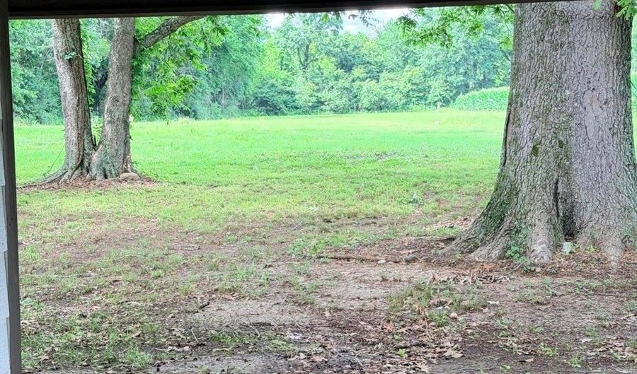 647 Irwin Rd, Bentonia, MS 39040 - 3 Beds, 2 Bath