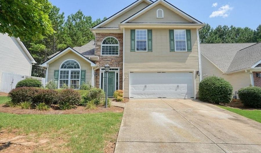 2582 Centennial Commons Blf, Acworth, GA 30102 - 3 Beds, 3 Bath