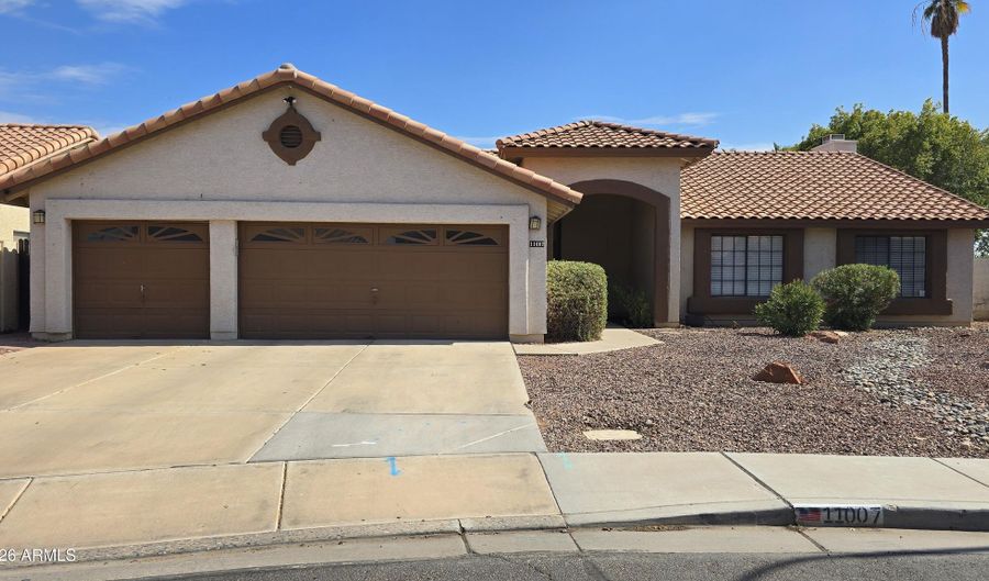 11007 W COTTONWOOD Ln, Avondale, AZ 85392 - 3 Beds, 2 Bath