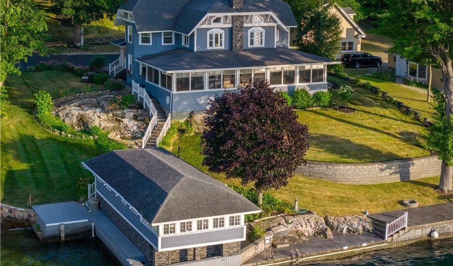 20413 Saint Lawrence Park Rd, Alexandria, NY 13607 - 7 Beds, 5 Bath