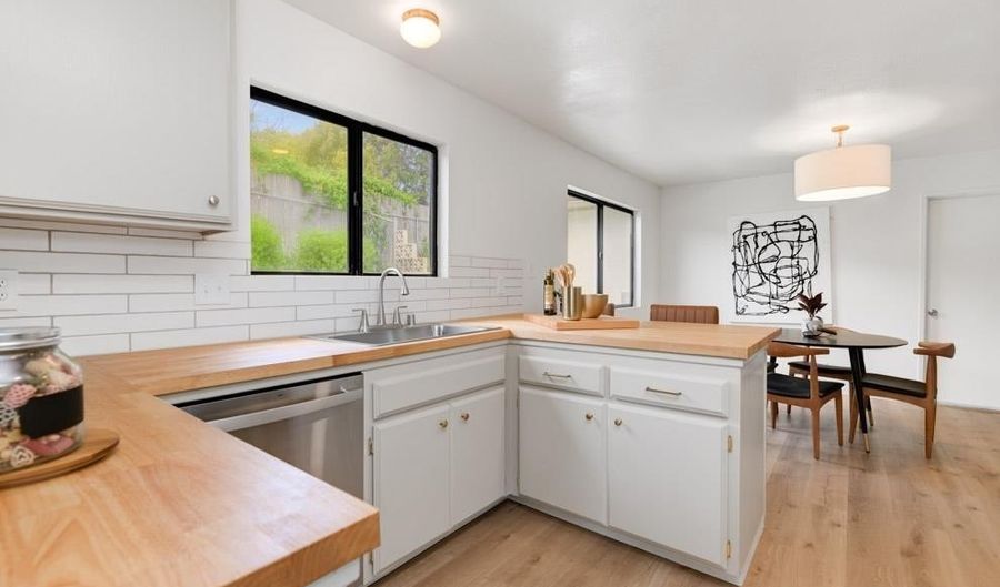 4635 Briar Ridge Rd, Oceanside, CA 92056 - 3 Beds, 2 Bath