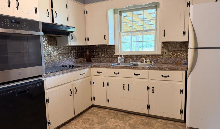 236 Brinkleyville Rd, Ahoskie, NC 27910 - 3 Beds, 2 Bath