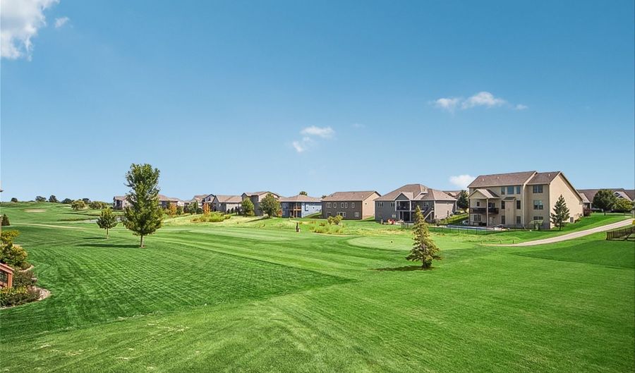 1203 NE 47th St, Ankeny, IA 50021 - 4 Beds, 3 Bath