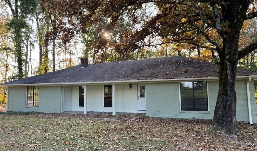 127 County Road 125, Bruce, MS 38915 - 3 Beds, 2 Bath