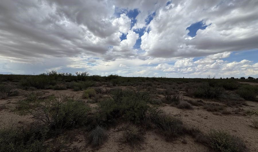 Southland Rd lot 10, Alamogordo, NM 88310 - 0 Beds, 0 Bath