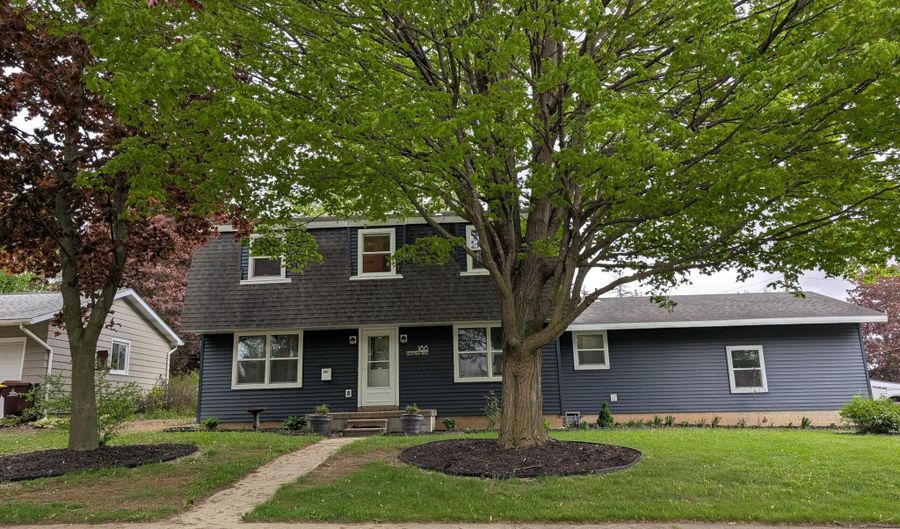 186 Westview Dr, Alma, MI 48801 - 4 Beds, 4 Bath