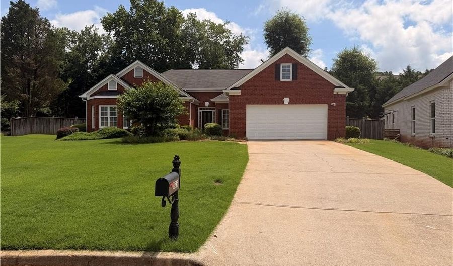 325 North Ct, Alpharetta, GA 30004 - 3 Beds, 2 Bath