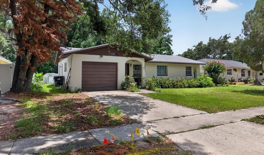 2134 DEANNA Dr, Apopka, FL 32703 - 3 Beds, 2 Bath
