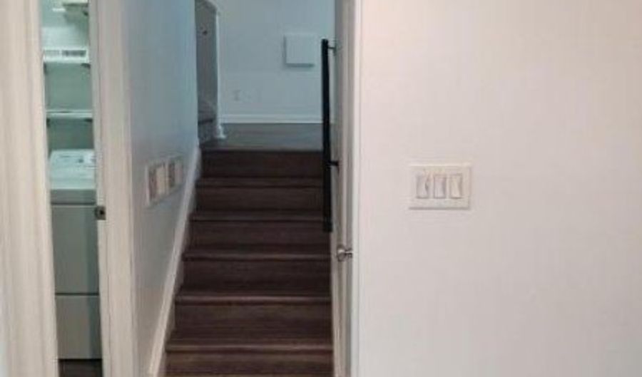 5 VILLAGE Way D-6, Alloway, NJ 07462 - 2 Beds, 2 Bath