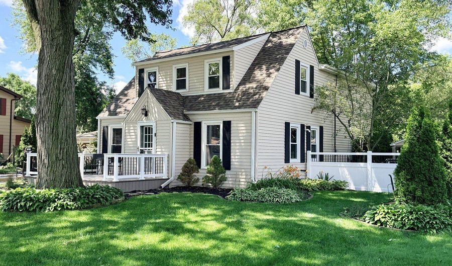 11820 S Avers Ave, Alsip, IL 60803 - 4 Beds, 3 Bath