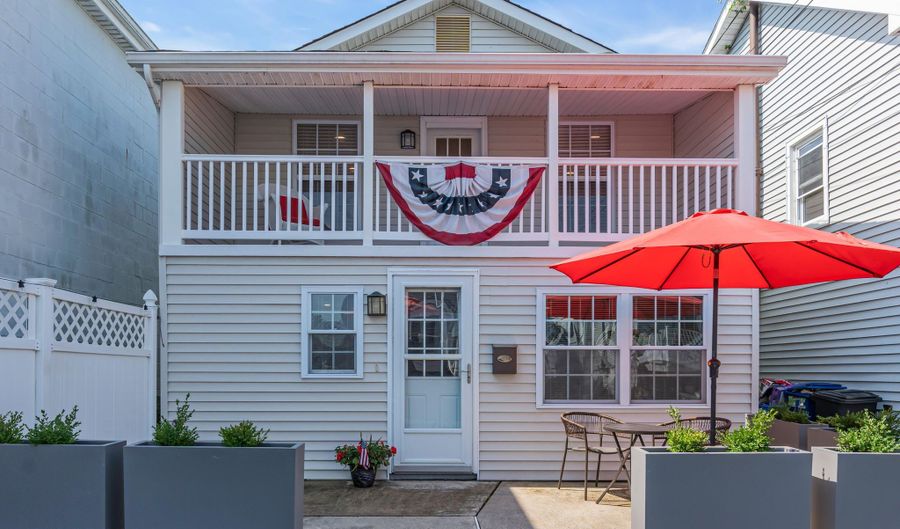 509 8th Ave Rear, Belmar, NJ 07719 - 1 Beds, 2 Bath