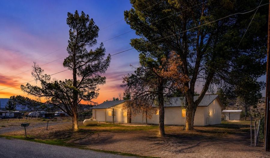 3780 W NORTHERN Ave, Camp Verde, AZ 86322 - 3 Beds, 2 Bath
