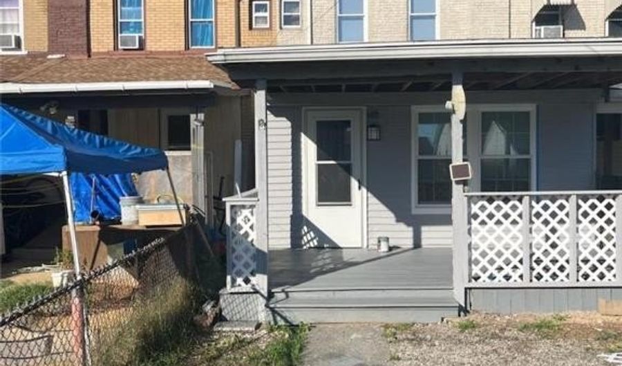 740 Genesee St, Allentown, PA 18103 - 3 Beds, 1 Bath