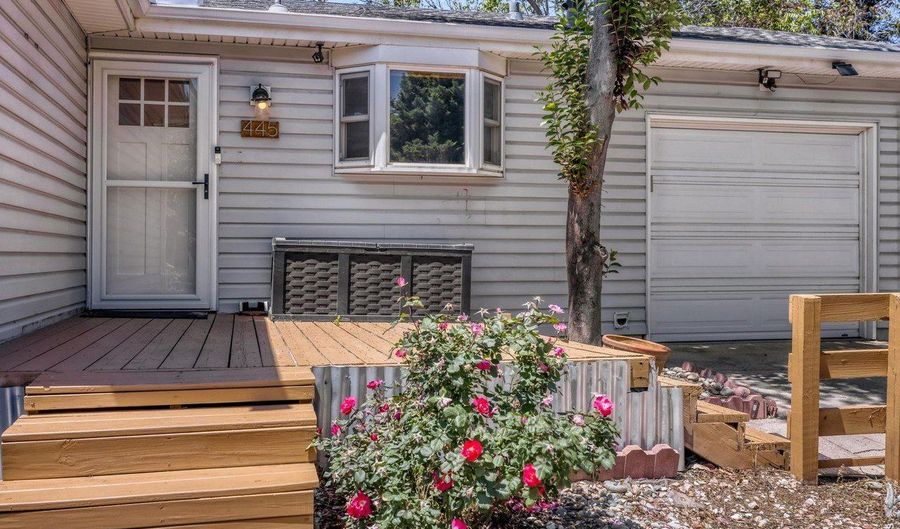 445 Hickory Pl, Broomfield, CO 80020 - 5 Beds, 3 Bath