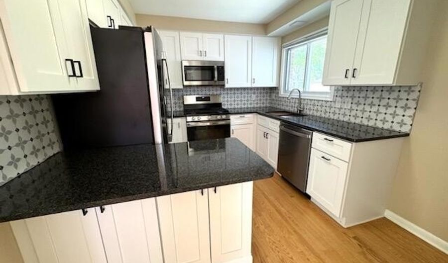 1720 Avondale Ave, Ann Arbor, MI 48103 - 3 Beds, 2 Bath