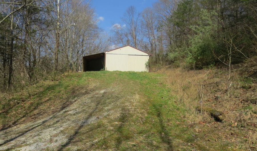 142 Noeville Hollow Rd, Barbourville, KY 40906 - 2 Beds, 2 Bath