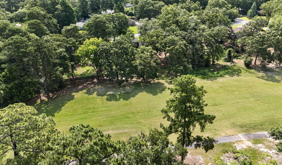 715 Winged Foot Dr, Aiken, SC 29803 - 4 Beds, 3 Bath