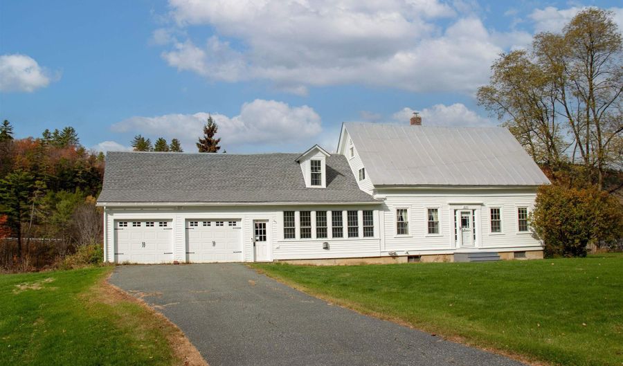 391 Bimson Dr, Barnet, VT 05821 - 4 Beds, 2 Bath