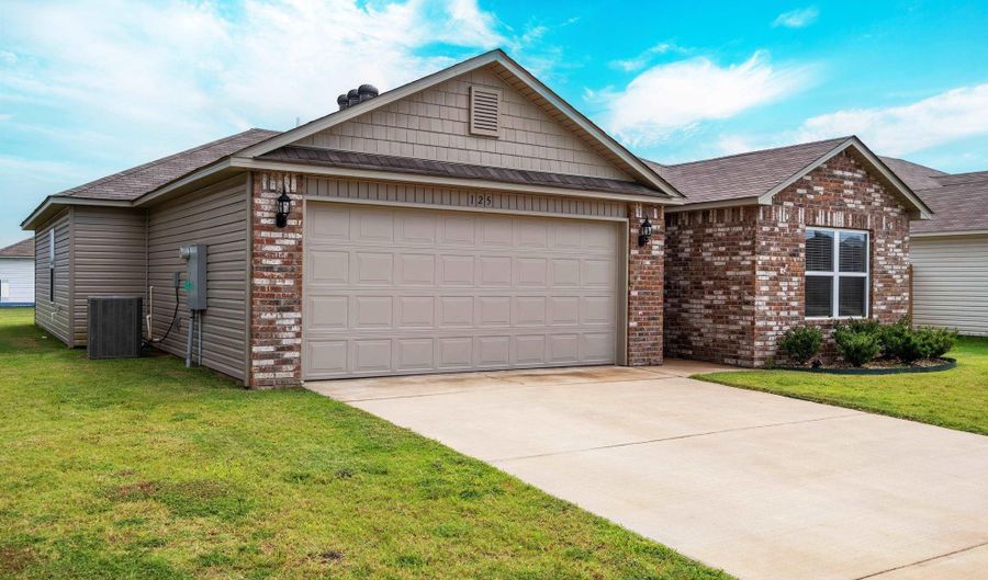 125 Sunland Dr, Beebe, AR 72012 - 3 Beds, 2 Bath