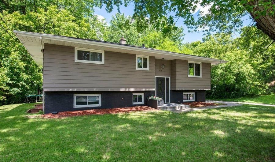 1415 County Road E W, Arden Hills, MN 55112 - 5 Beds, 2 Bath