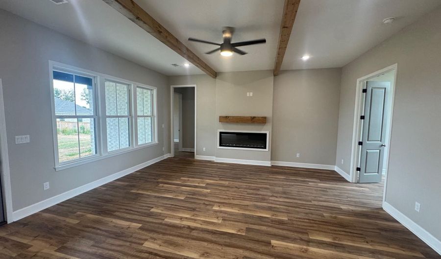 107 Barton St, Beebe, AR 72012 - 4 Beds, 2 Bath