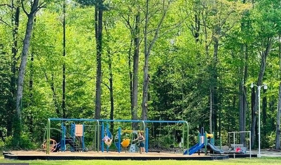 22730 HOLLY Way W, Lewes, DE 19958 - 3 Beds, 2 Bath