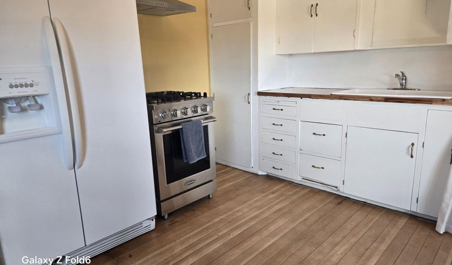 19 TAYLOR Ave, Big Piney, WY 83113 - 1 Beds, 1 Bath