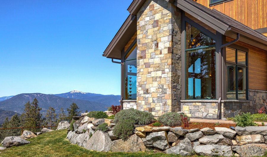 1940 Soda Mountain Rd, Ashland, OR 97520 - 3 Beds, 3 Bath