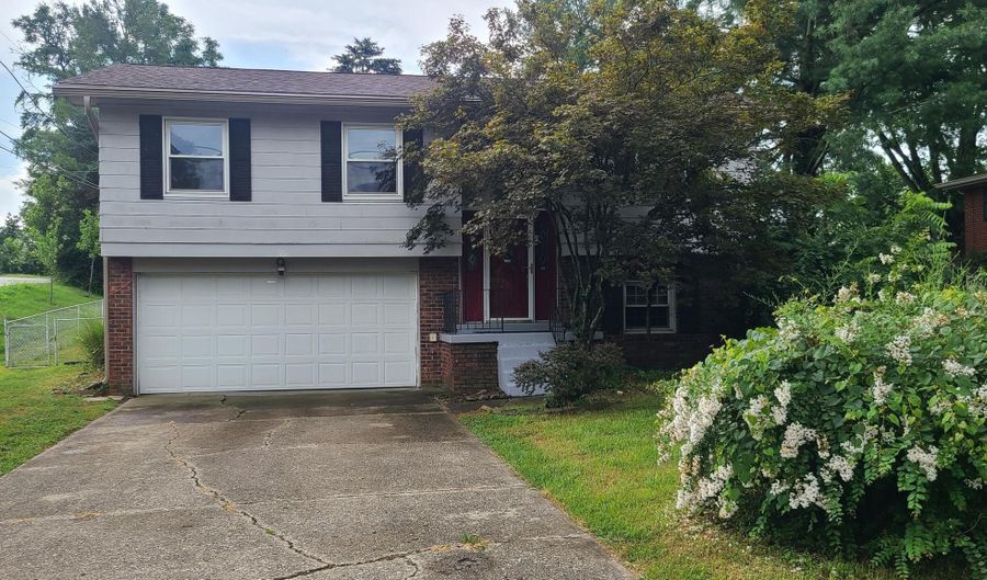 1409 Poplar Ridge Rd, Alexandria, KY 41001 - 3 Beds, 2 Bath