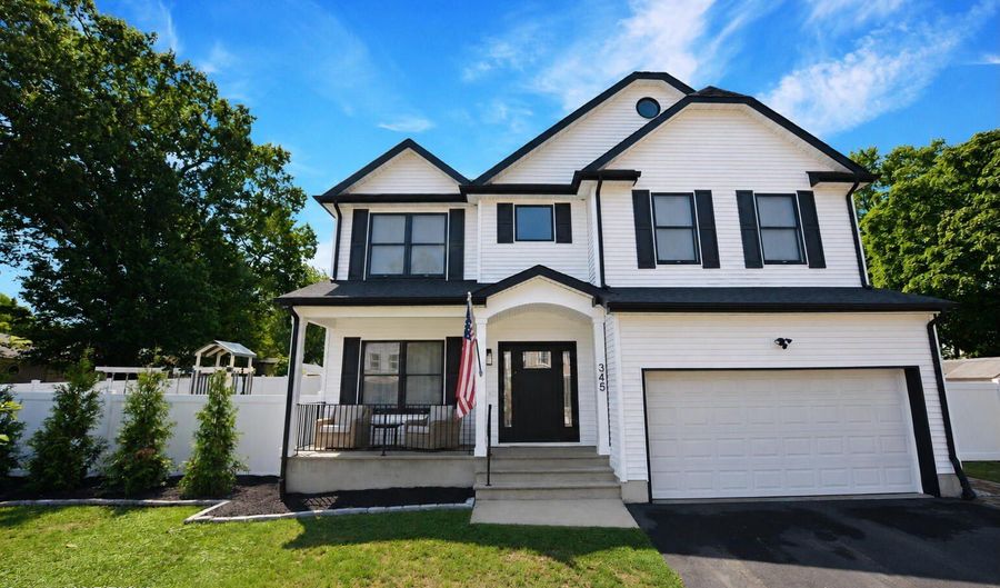 345 Meinzer St, Aberdeen, NJ 07721 - 4 Beds, 3 Bath