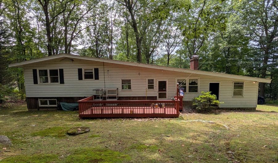 89 Cidermill Rd, Bolton, CT 06043 - 3 Beds, 1 Bath