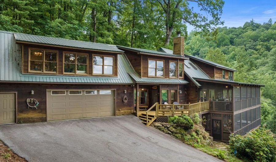 133 Hidden Springs Way, Highlands, NC 28741 - 3 Beds, 4 Bath