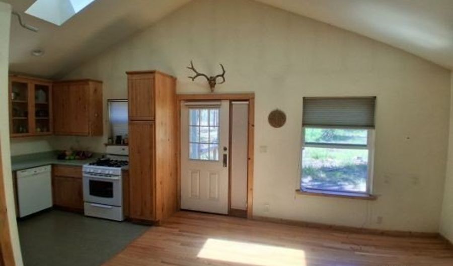 308 County Rd. 198A, Adin, CA 96006 - 1 Beds, 1 Bath