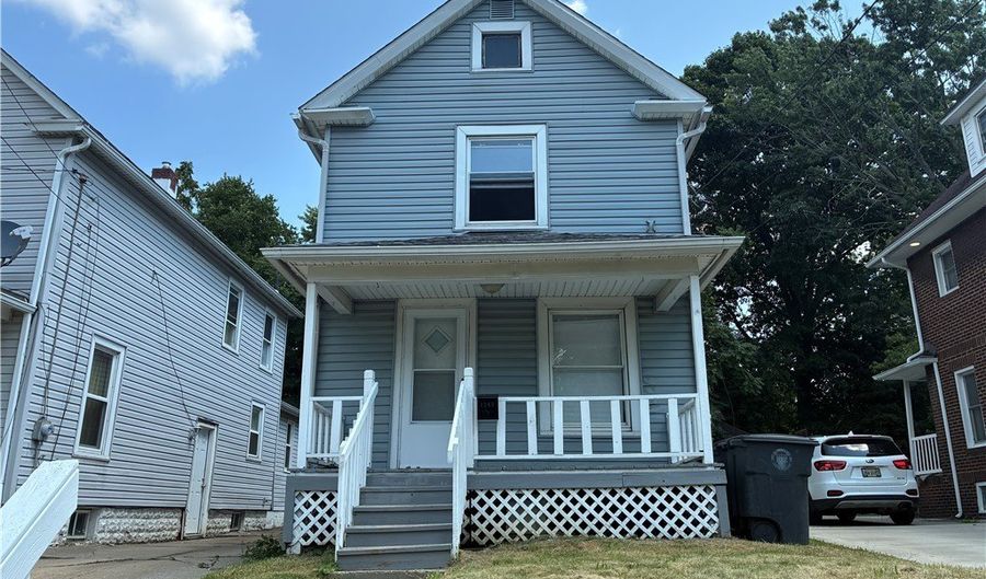 1265 Curtis St, Akron, OH 44301 - 2 Beds, 1 Bath