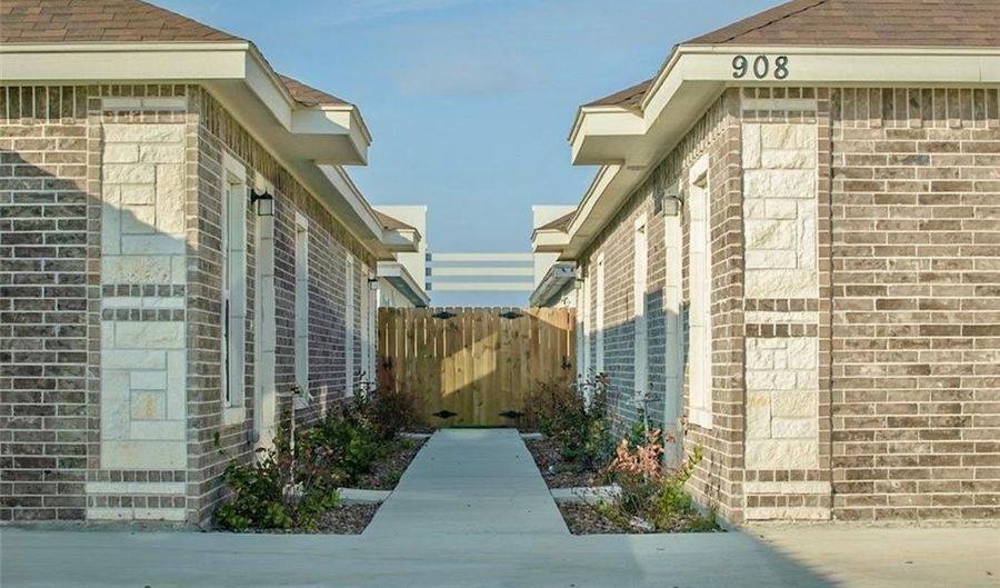 908 Kohala Ave 2, Alton, TX 78573 - 2 Beds, 4 Bath