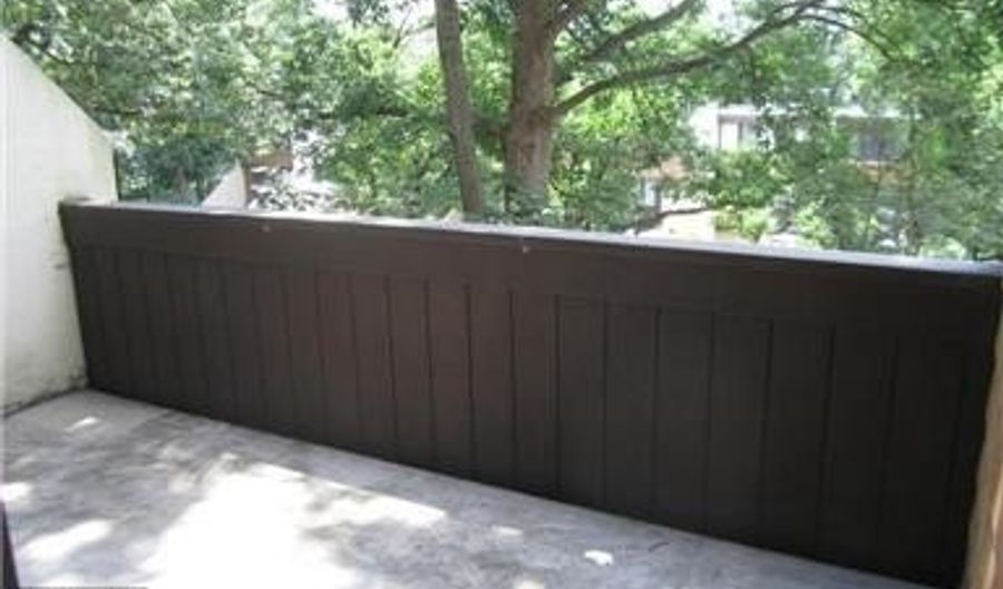 2218 S QUINCY St 1, Arlington, VA 22204 - 2 Beds, 3 Bath