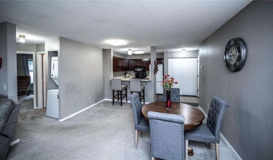7675 142nd St W 314C, Apple Valley, MN 55124 - 2 Beds, 1 Bath