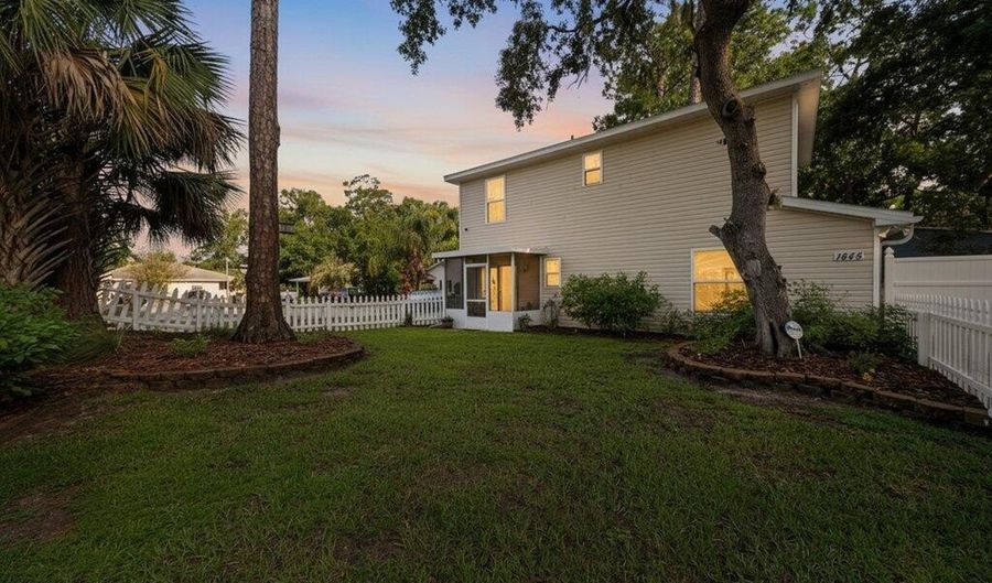 1845 FORSYTH Ct, Atlantic Beach, FL 32233 - 3 Beds, 2 Bath